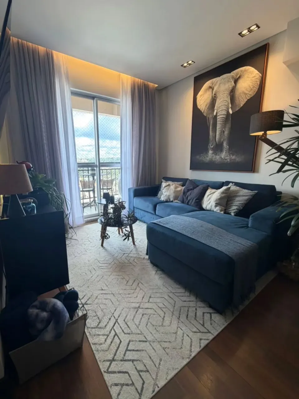 Apartamento de 72 m² reformado com 3 dormitórios no Condomínio Cittá di Roma
