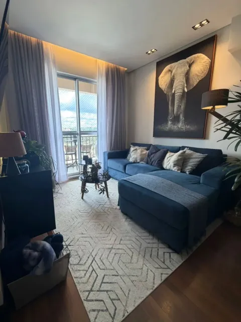 Apartamento de 72 m² reformado com 3 dormitórios no Condomínio Cittá di Roma