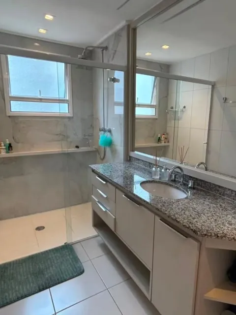 Apartamento de 136 m² com 3 suítes no 16º andar do Massimo Residence