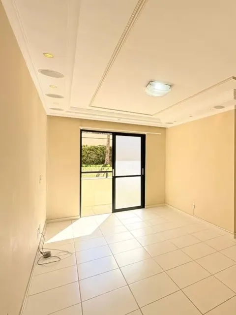 Apartamento térreo de 96 m² com 3 dormitórios no Condomínio Pasargada