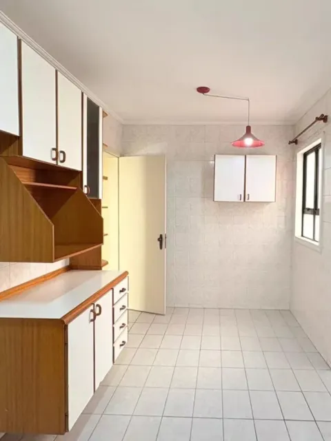 Apartamento térreo de 96 m² com 3 dormitórios no Condomínio Pasargada