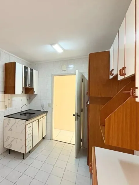 Apartamento térreo de 96 m² com 3 dormitórios no Condomínio Pasargada
